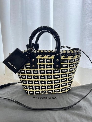 Balenciaga bistro basket - balenciaga,
